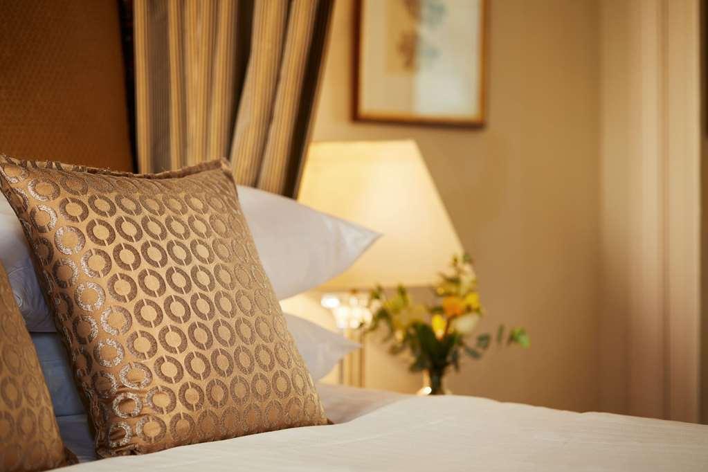 Macdonald Cardrona Hotel, Golf & Spa Peebles Zimmer foto