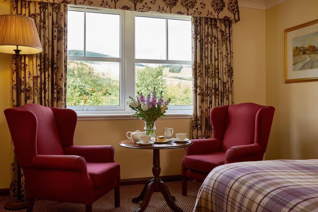 Macdonald Cardrona Hotel, Golf & Spa Peebles Exterior foto