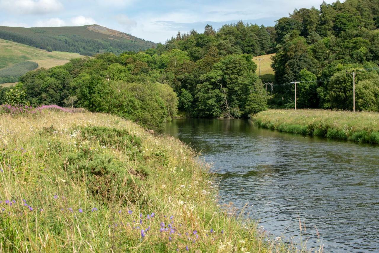 Macdonald Cardrona Hotel, Golf & Spa Peebles Exterior foto